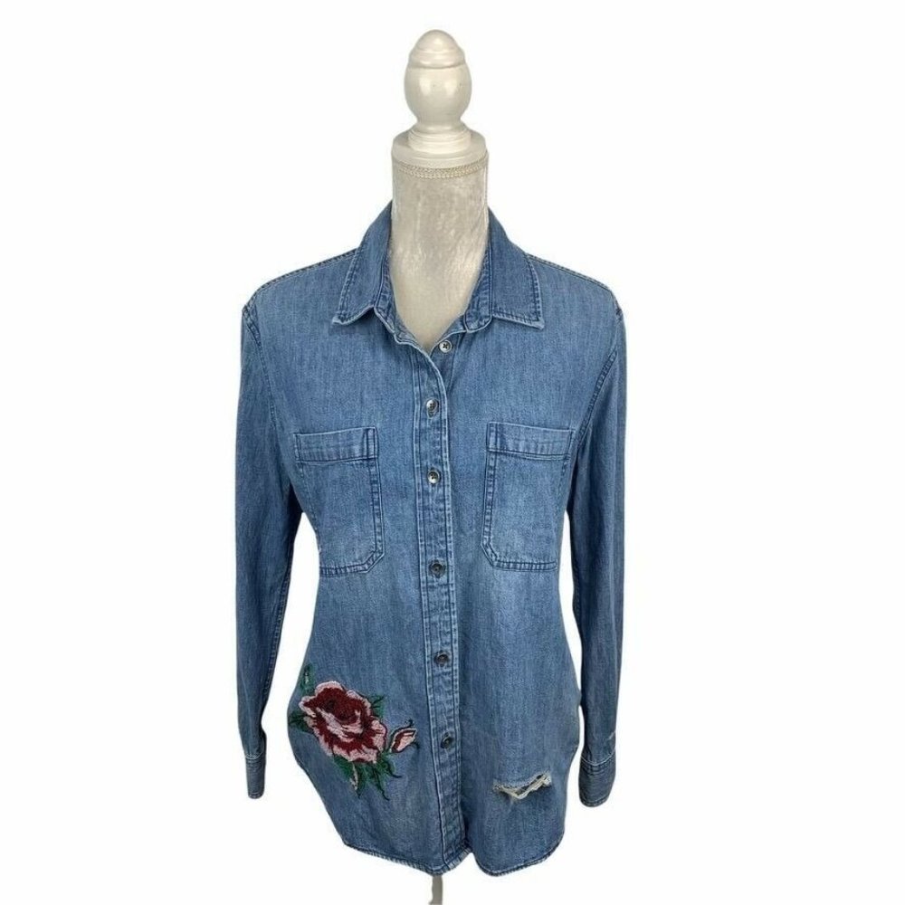 American Eagle Factory Distressed Button Down XS